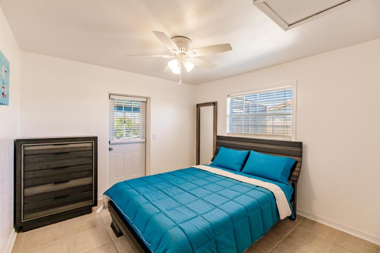 New! Dock Canal Family Home W/Pool & Gulf Access! North Fort Myers Exterior foto