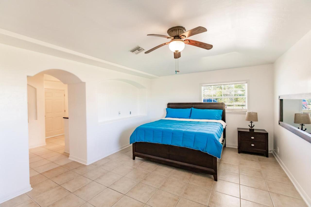 New! Dock Canal Family Home W/Pool & Gulf Access! North Fort Myers Exterior foto
